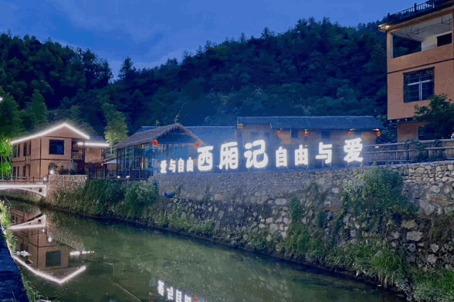 1603961716546518.gif 13.gif